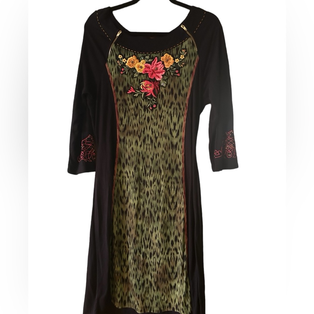 Animal Print Size Large Krista Lee African Rose Black Green Embroidery Beads